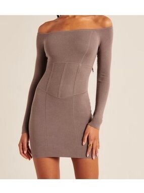 NWT Abercrombie & Fitch Taupe
Brown Off The Shoulder Corset
Mini Sweater Dress